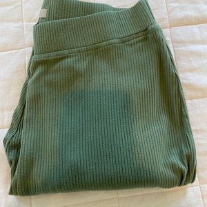 Loverly, High Waist Flare Pants, Green, Large
